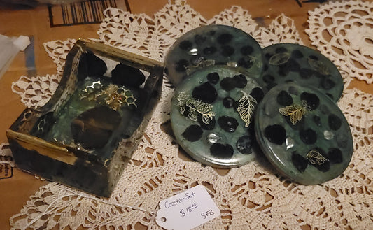 Keepsake Green and Gold Resin Coaster set