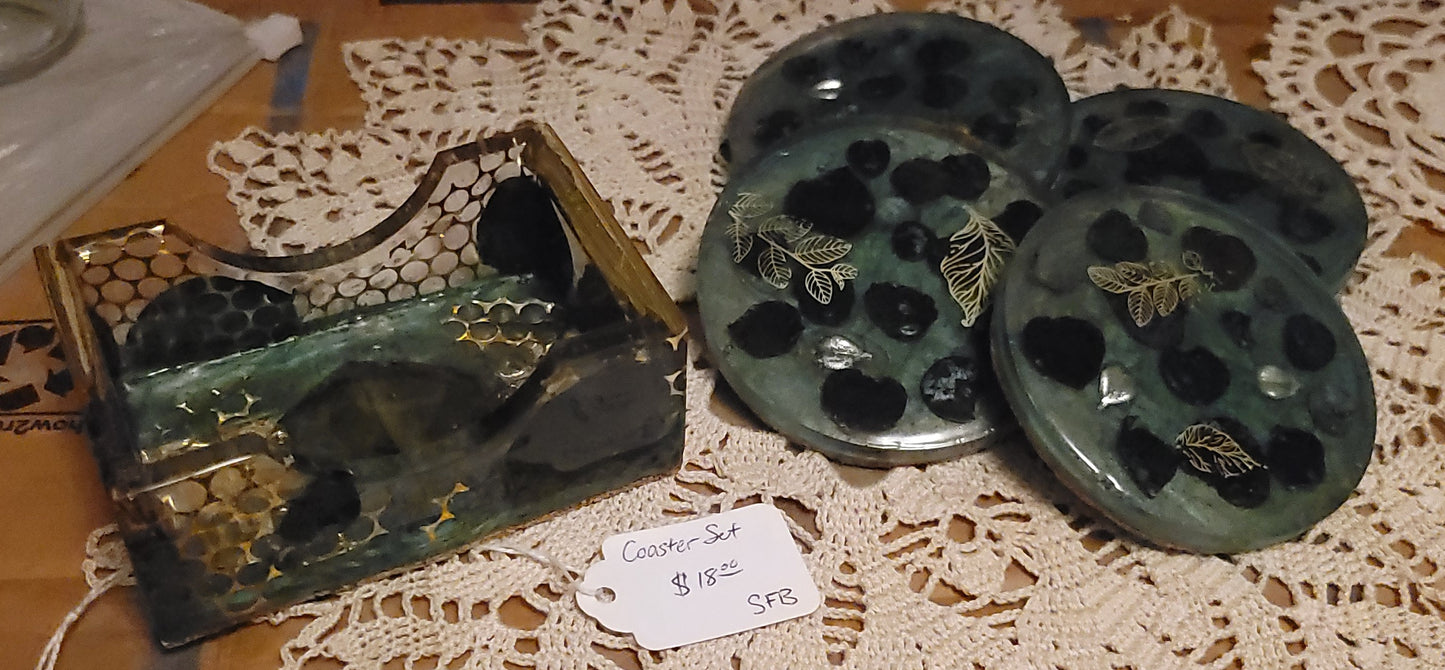 Keepsake Green and Gold Resin Coaster set